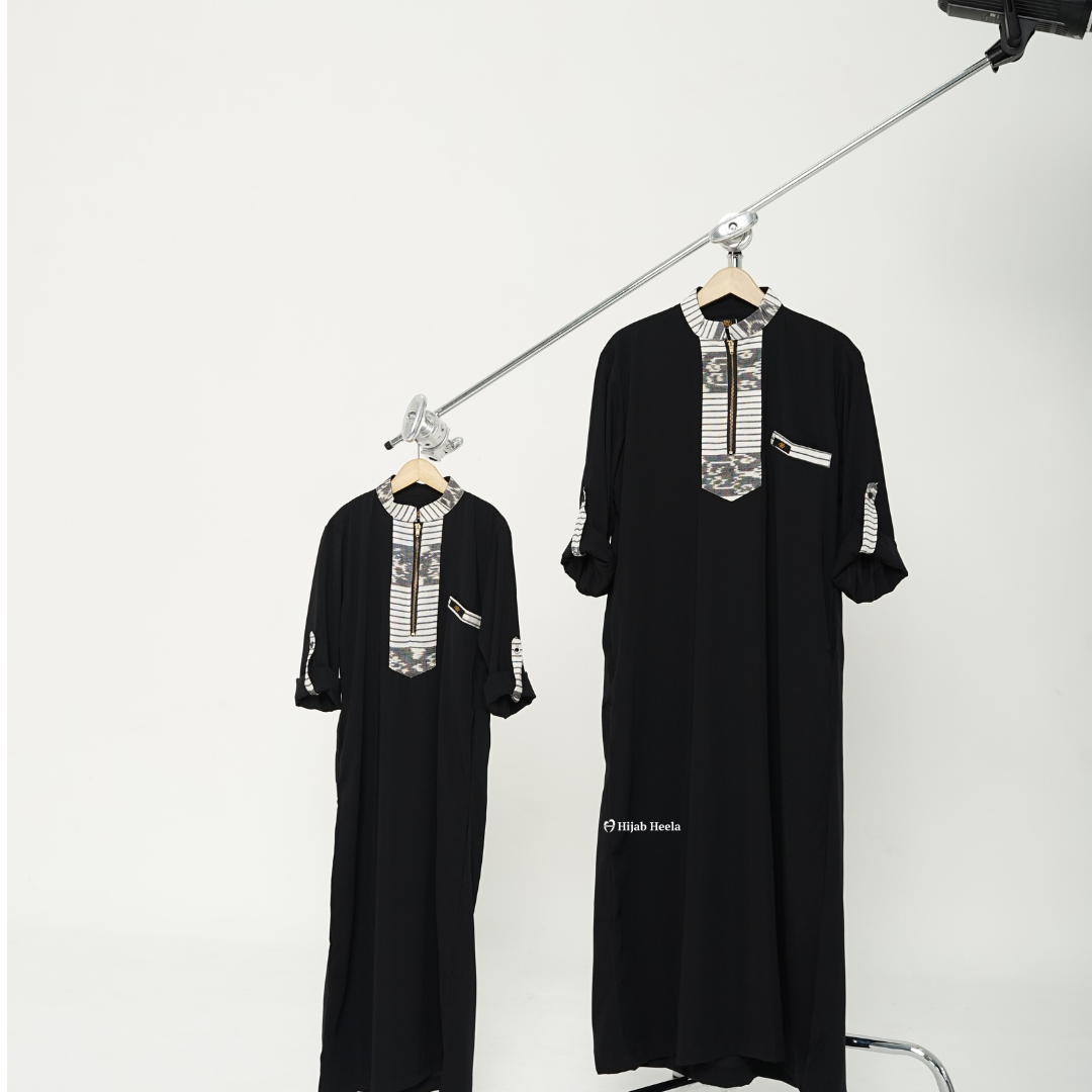 Qomees Jongen | Seraya