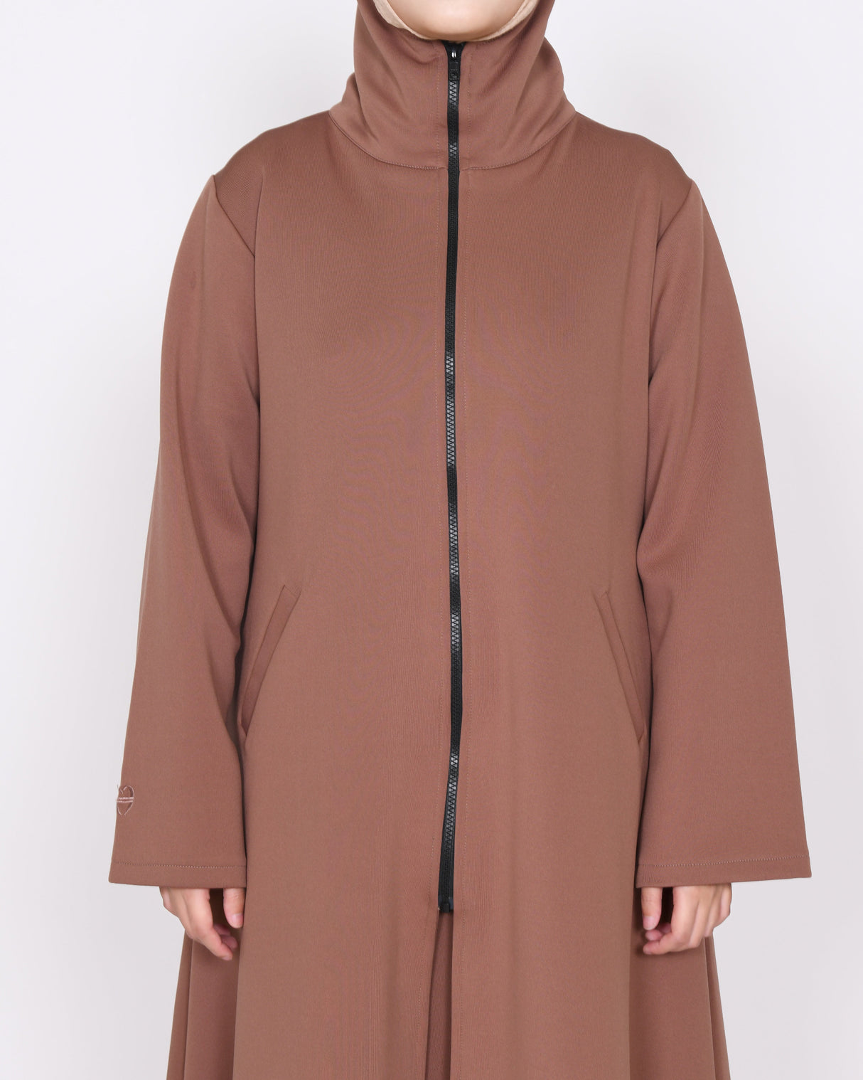 Outer Dames | Avelina