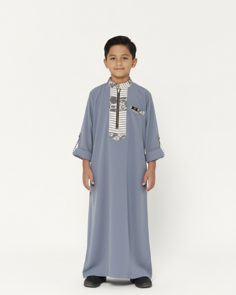 Boy 8 Years - Dusty Blue No Logo