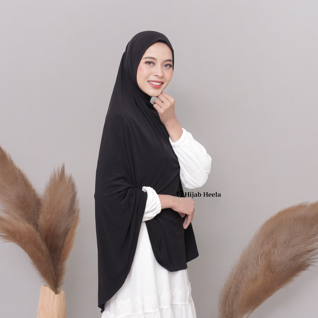 Khimar Dames – Hawa van Hijab Heela, productfoto 4. De afgebeelde abaya is niet inbegrepen.