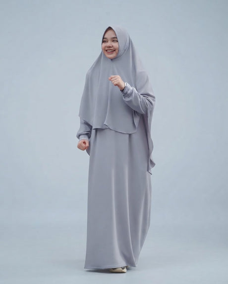 Khimar Dames – Jiyu Sport van Hijab Alila, productfoto 2. De afgebeelde abaya is niet inbegrepen.