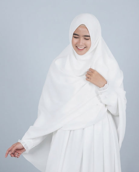 Khimar Dames – Liteberry zonder kapje van Hijab Alila, productfoto 3. De afgebeelde abaya is niet inbegrepen.