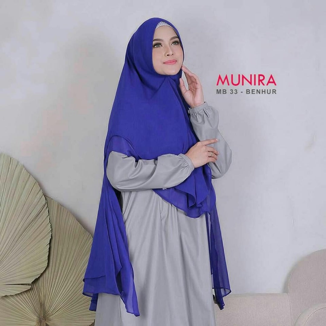 Khimar Dames – MB33 van Munira, productfoto 1. De afgebeelde abaya is niet inbegrepen.