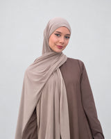 Pasmina Jersey Alika - millo model depan